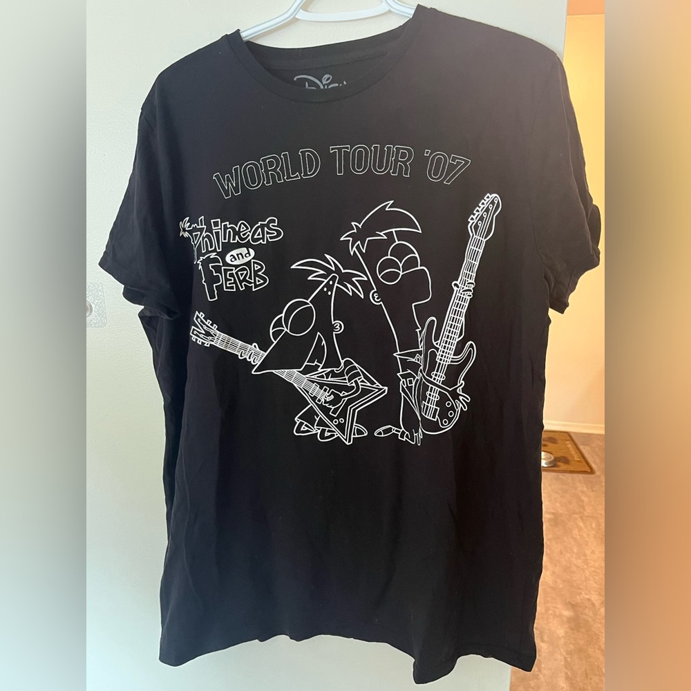Cakeworthy x Disney Phineas and Ferb World Tour '07 T-Shirt